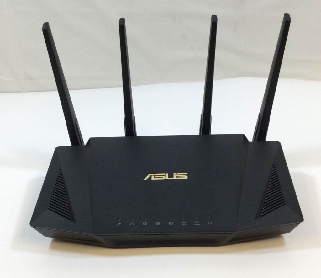Asus RT-AX58U Design