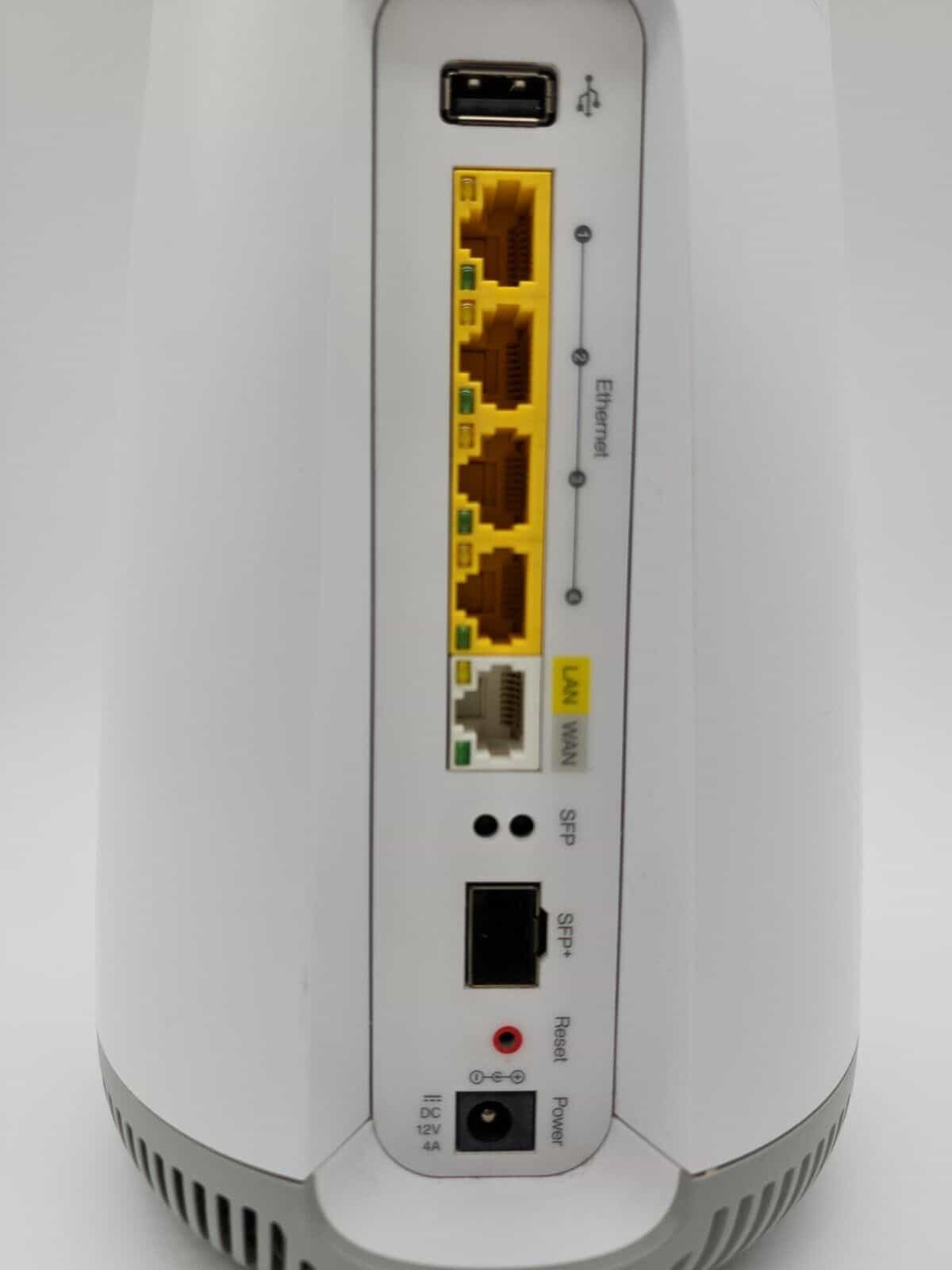 GreenWave C4000 Fiber Optics Port