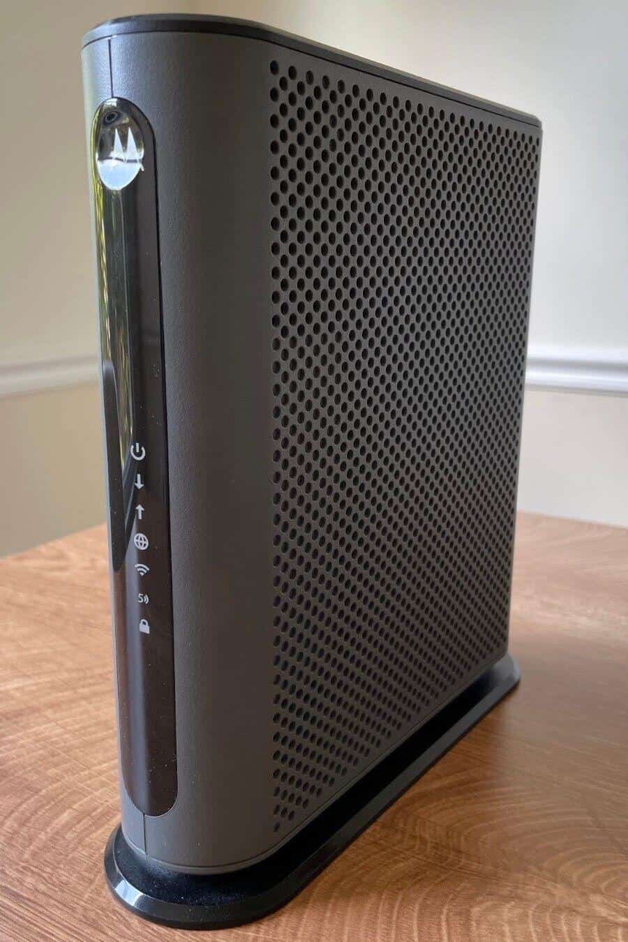 Motorola MG7550 Design