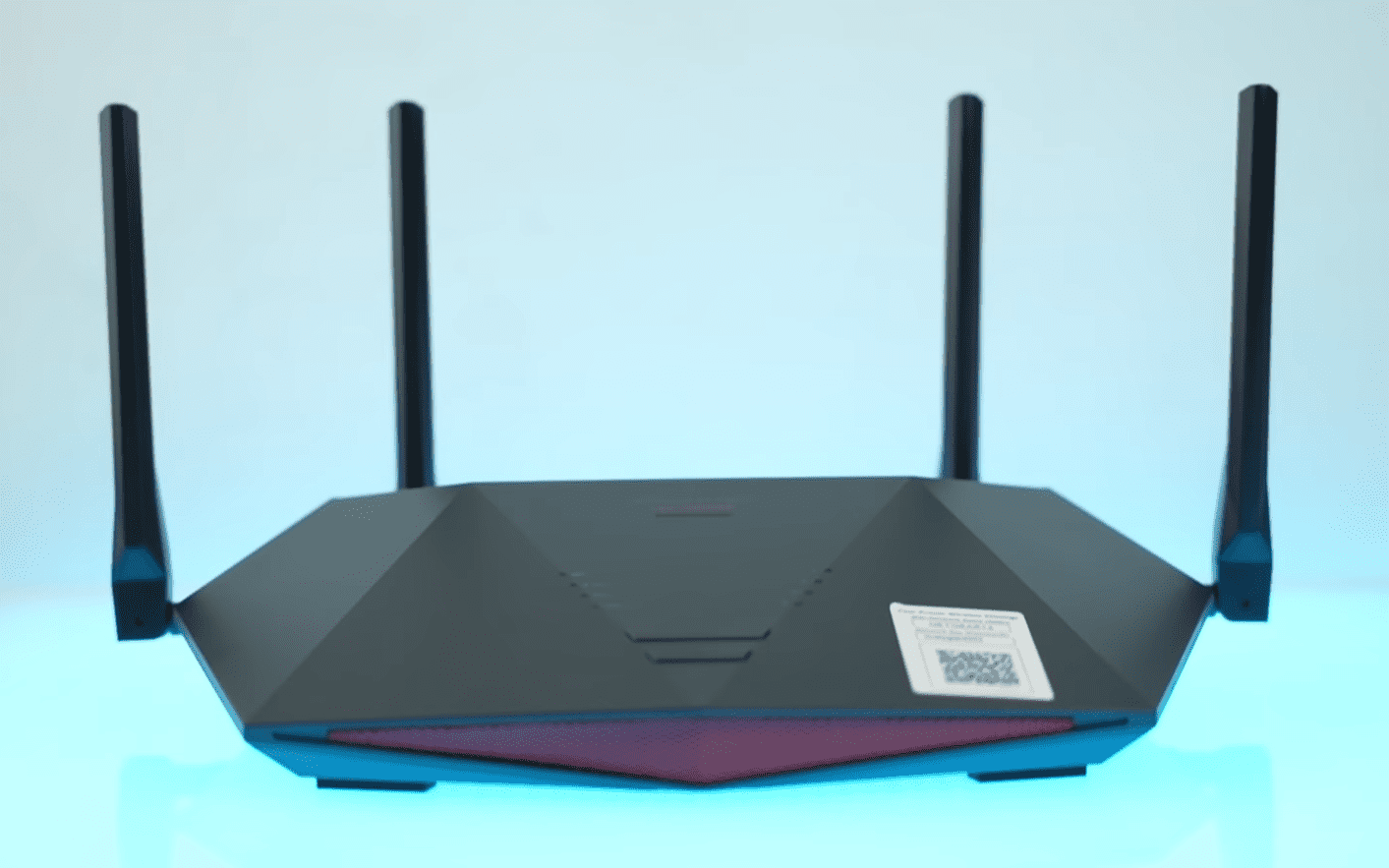 Netgear Nighthawk XR1000 Design