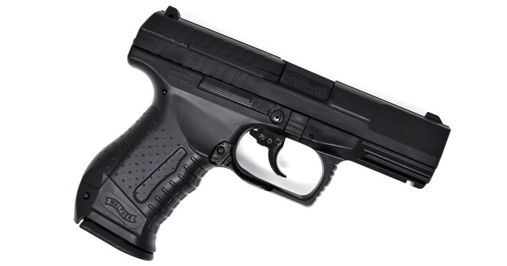 photo of a firearm to pawn