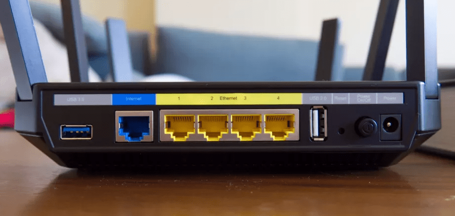 TP-Link Archer A20 Ports