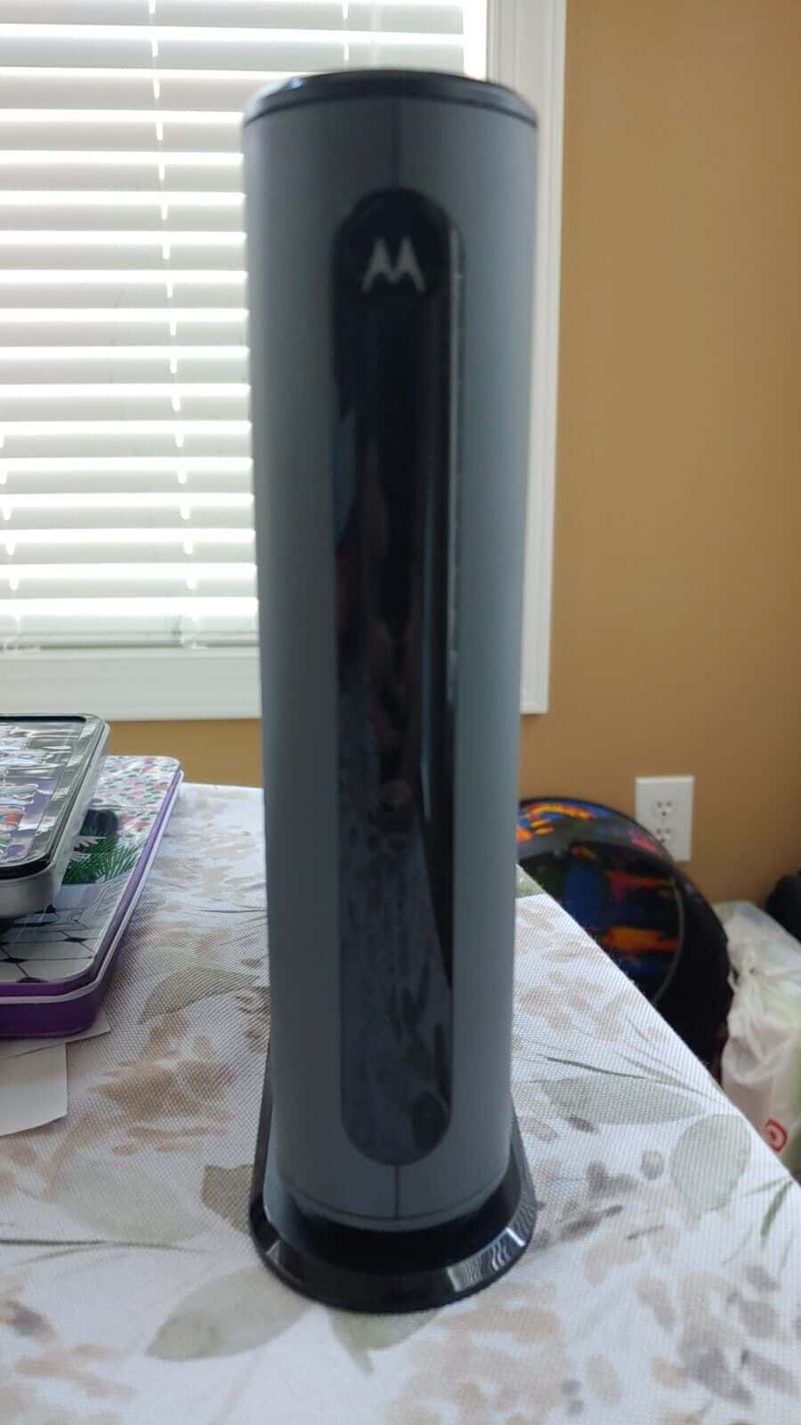 Motorola MB8611 Front Look