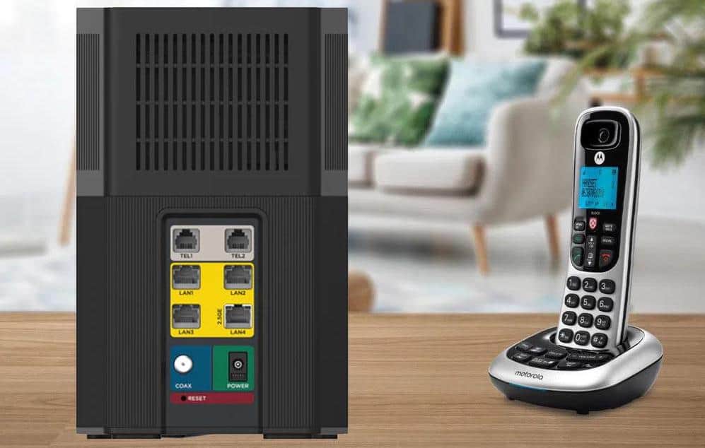 Motorola MT8733 Ports