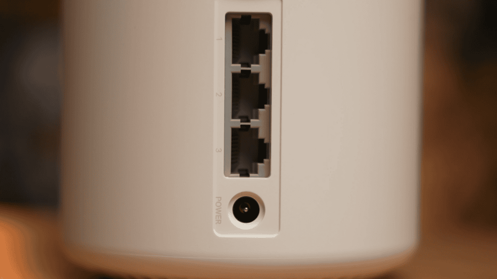 TP-Link Deco XE75 Ports